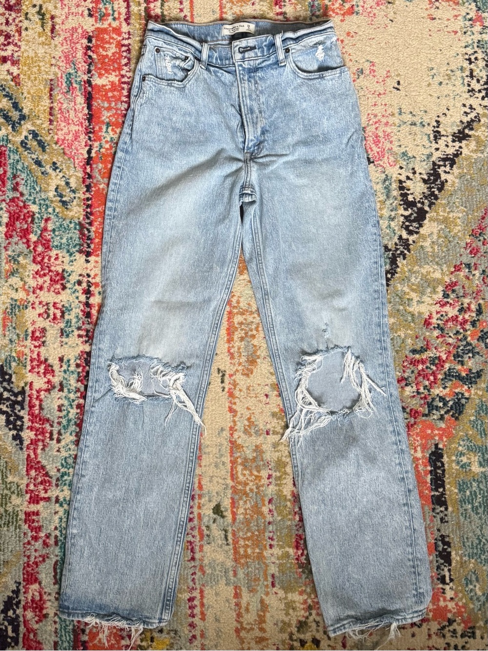 Abercrombie & Fitch Light Blue Distressed 90s Straight Ultra High Rise